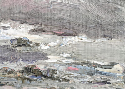 Uta Masch – „Angespült", Ölgemälde einer Strandlinie mit angeschwemmten Steinen in Grau und Lavendel, 20x20 cm, 2026