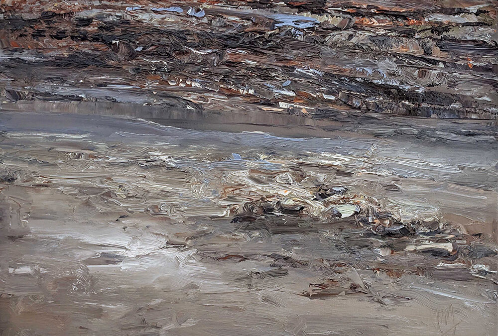 Uta Masch – „Strandabschnitt", großformatiges Ölgemälde eines Strandabschnitts mit dunklem Felssaum und nassem Sand, 50x60 cm, 2026
